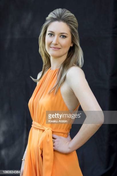 zoe perry hot pics|Zoe Perry Pictures